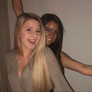 Meet your Posher, Samira